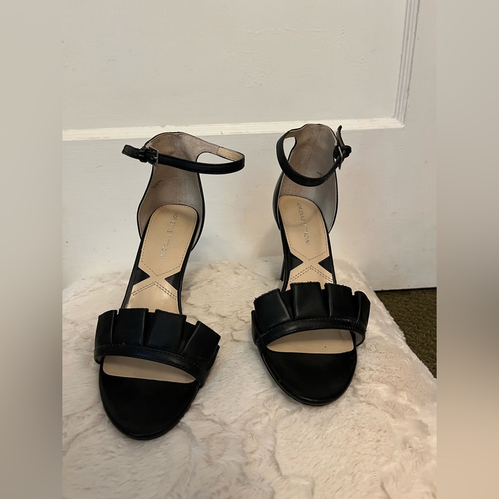 Adrienne Vittadini Black Heeled Sandals